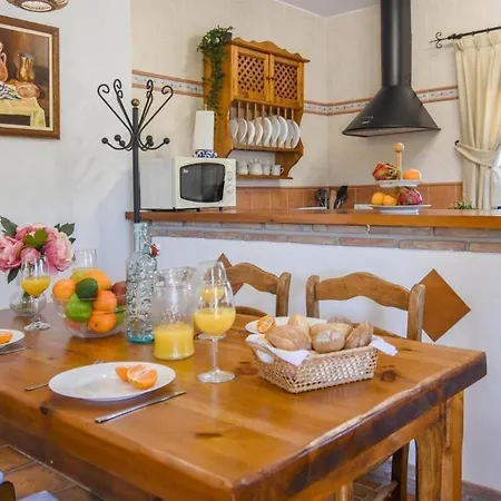 Mit Privatpool Fuer 4 Personen Ca 90 Qm In Frigiliana, Andalusien Costa Del Sol בית נופש *
