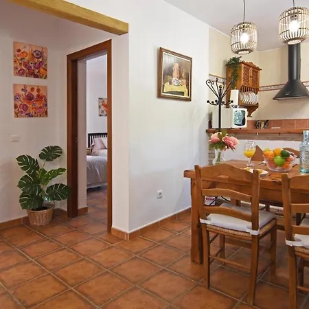 Mit Privatpool Fuer 4 Personen Ca 90 Qm In Frigiliana, Andalusien Costa Del Sol בית נופש